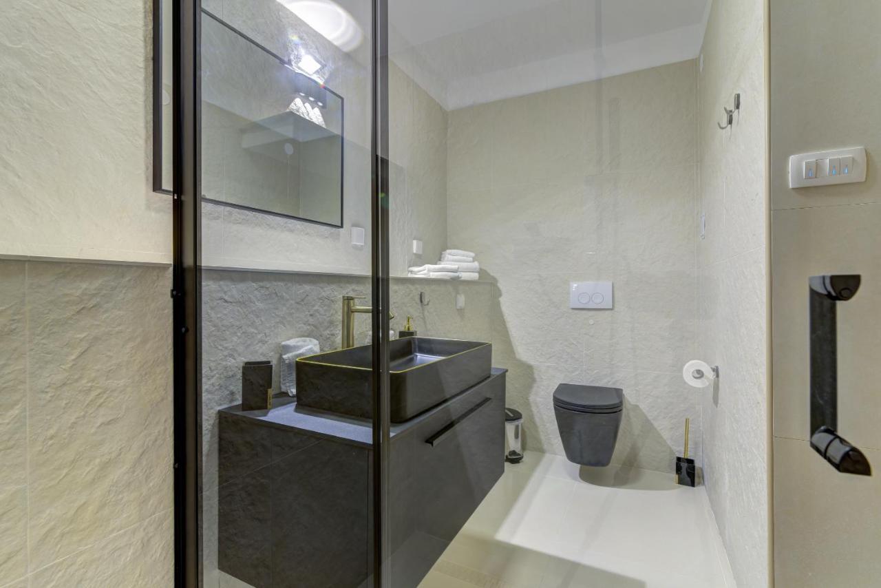 33 Ulica Nikole Jurisica Apartment